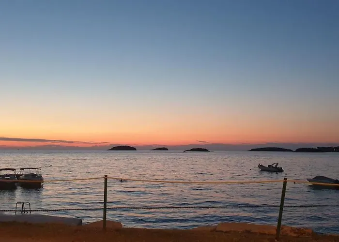 Papalina 아파트 브르사르